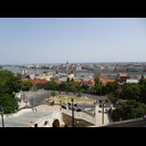 Blick vom Burgberg über die Donau auf das Parlamentsgebäude